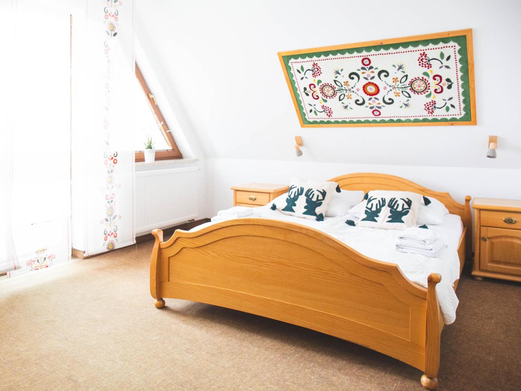 Hotel Beskidian Wegierska Gorka Buitenkant foto
