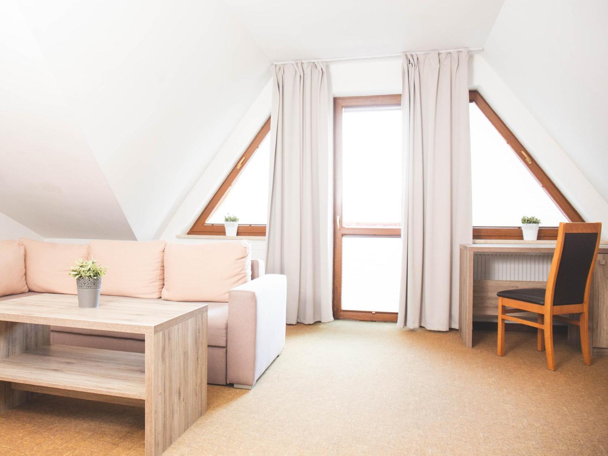 Hotel Beskidian Wegierska Gorka Buitenkant foto