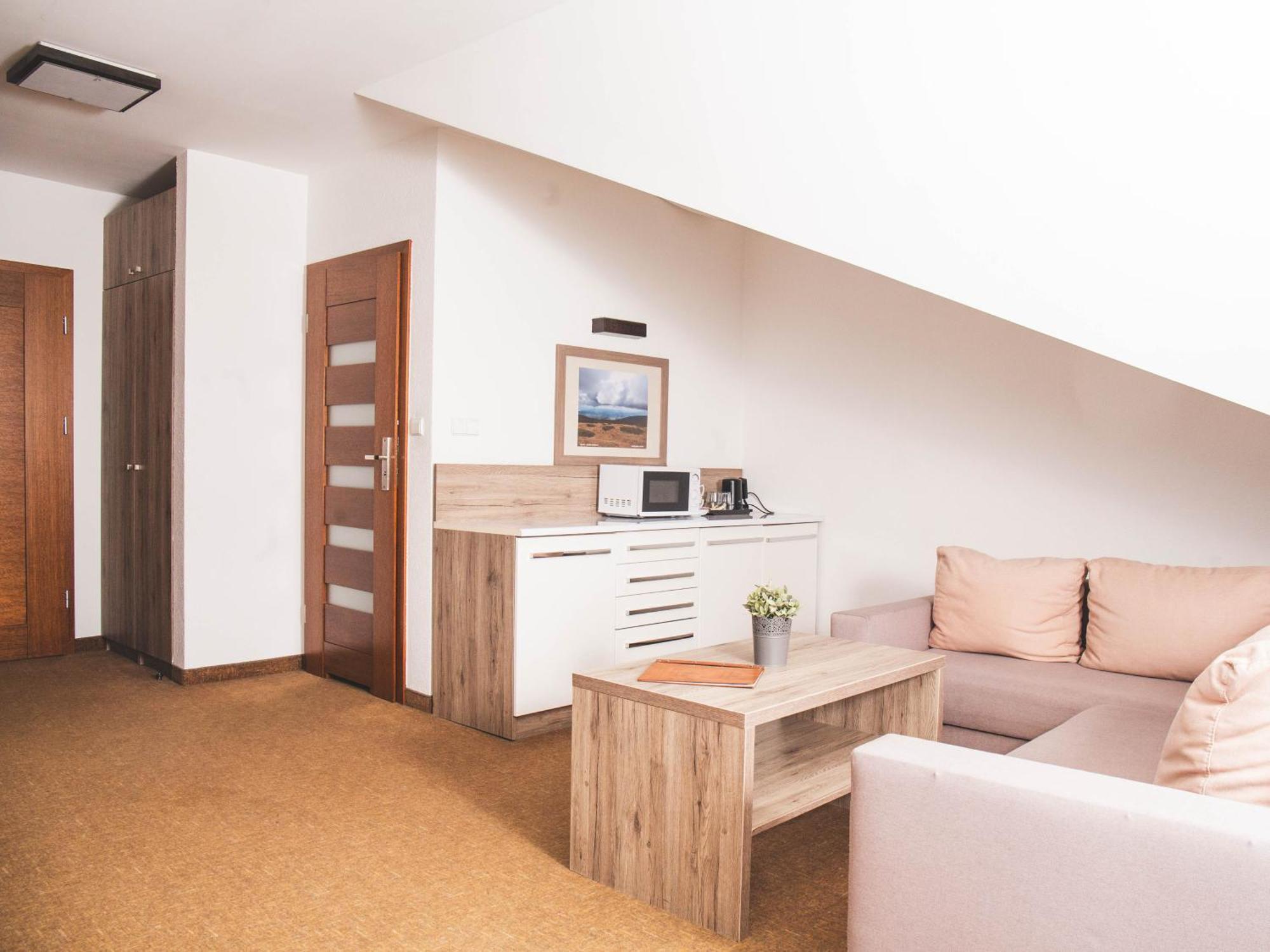 Hotel Beskidian Wegierska Gorka Buitenkant foto