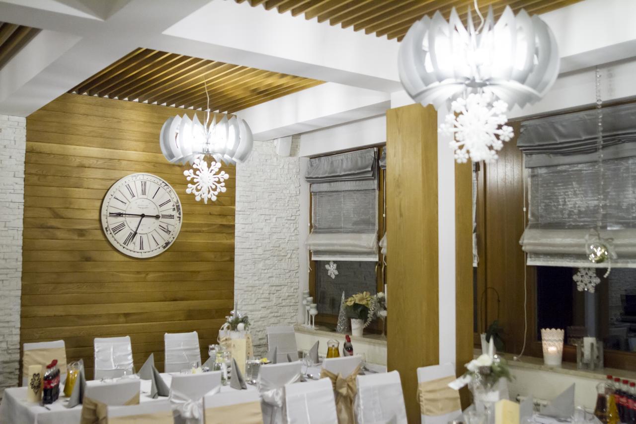 Hotel Beskidian Wegierska Gorka Buitenkant foto
